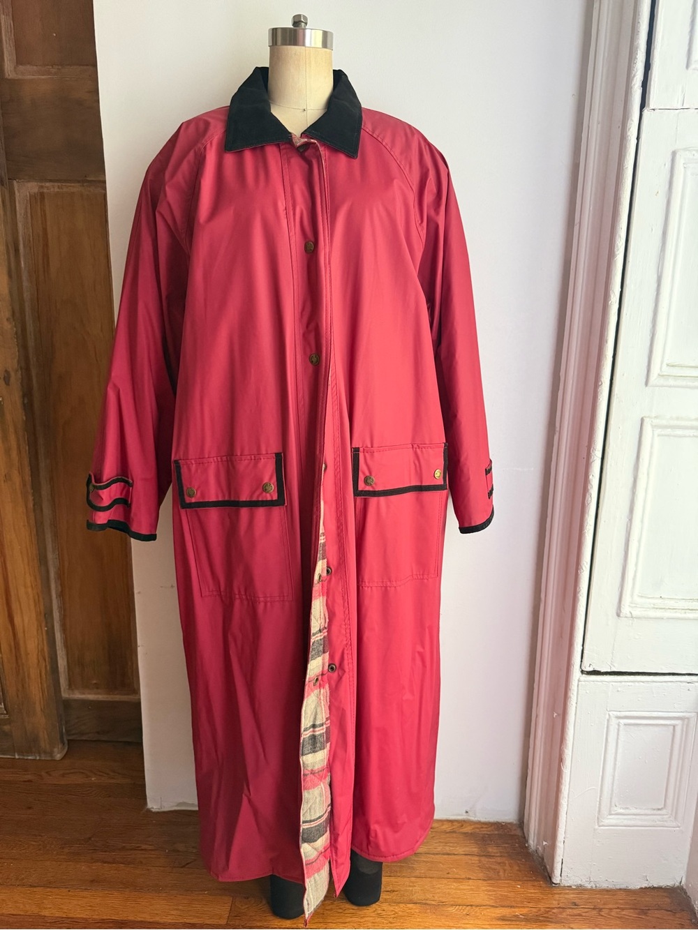 Vintage 80s Misty Harbor Red Raincoat Flannel Puffer Coat With Deep Pockets
